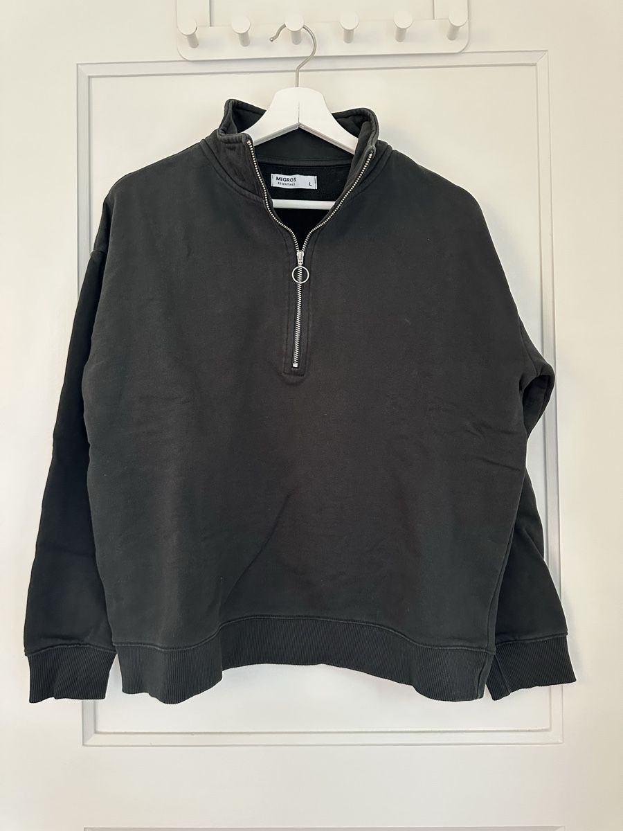 Pulls & Sweat-shirts: Damen Pullover dunkelgrün Grösse L – D'occasion à Zürich par RickyNicky