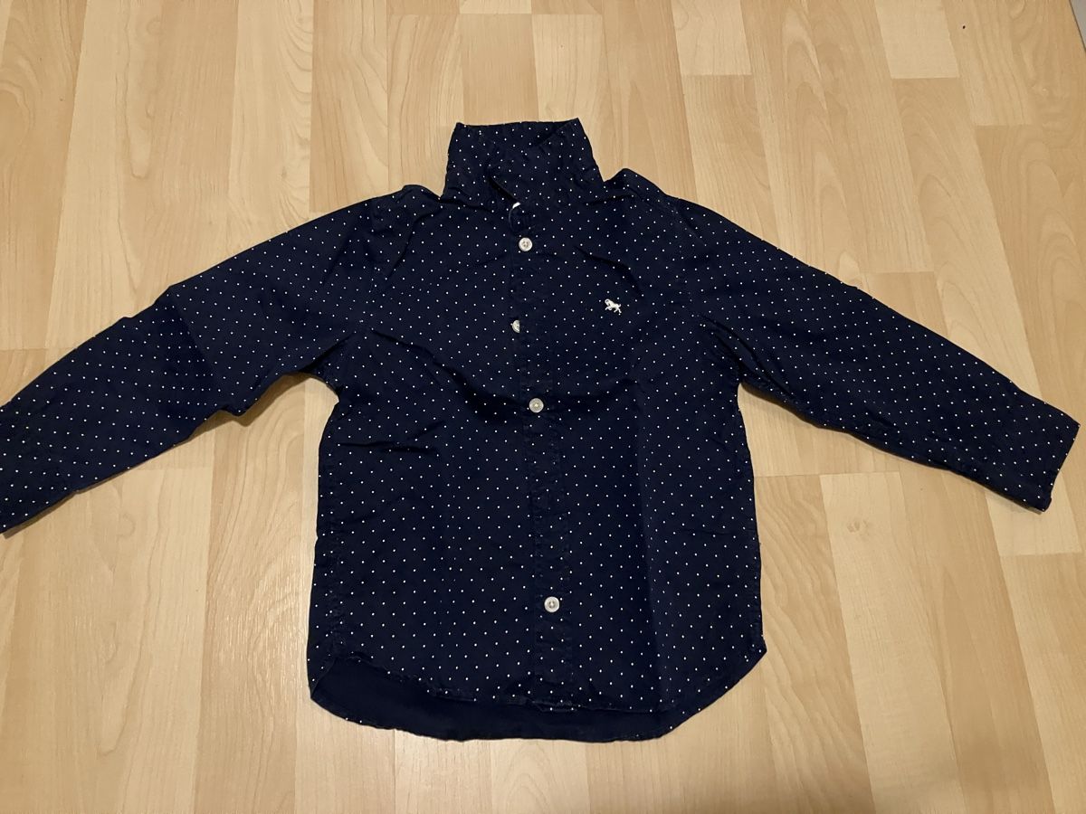 H&M Camicie, T-shirt & Polo: Hemd H&M 104 – Usato da Niederglatt ZH venduto da boeca82