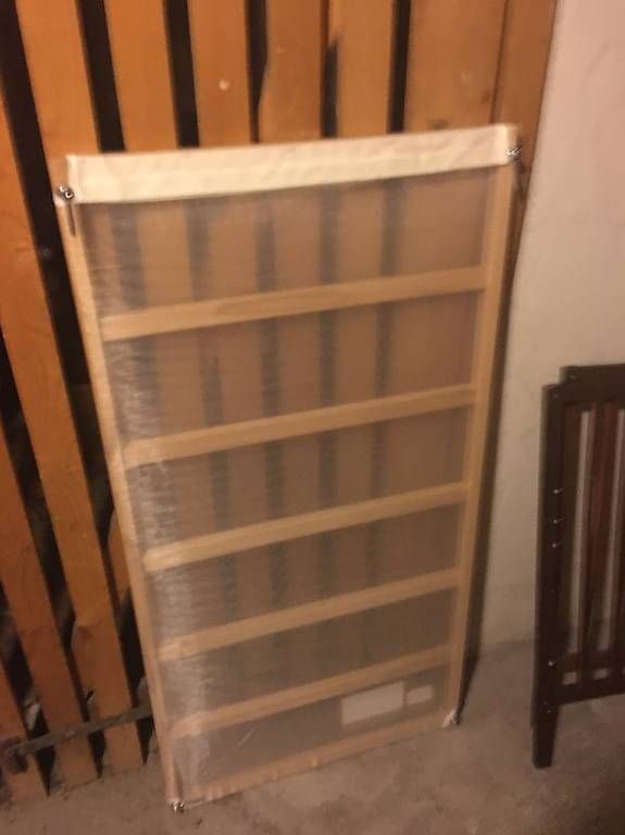 Betten: Lit de bébé avec  matelas – Gebraucht aus Genève von sbo_ks28 4