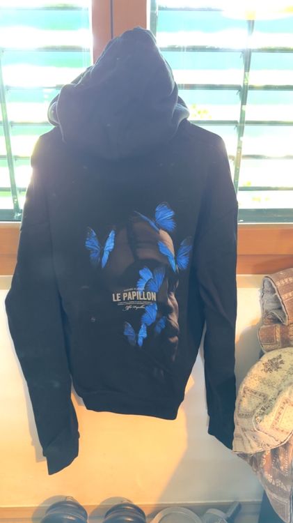 Travis scott butterfly outlet hoodie