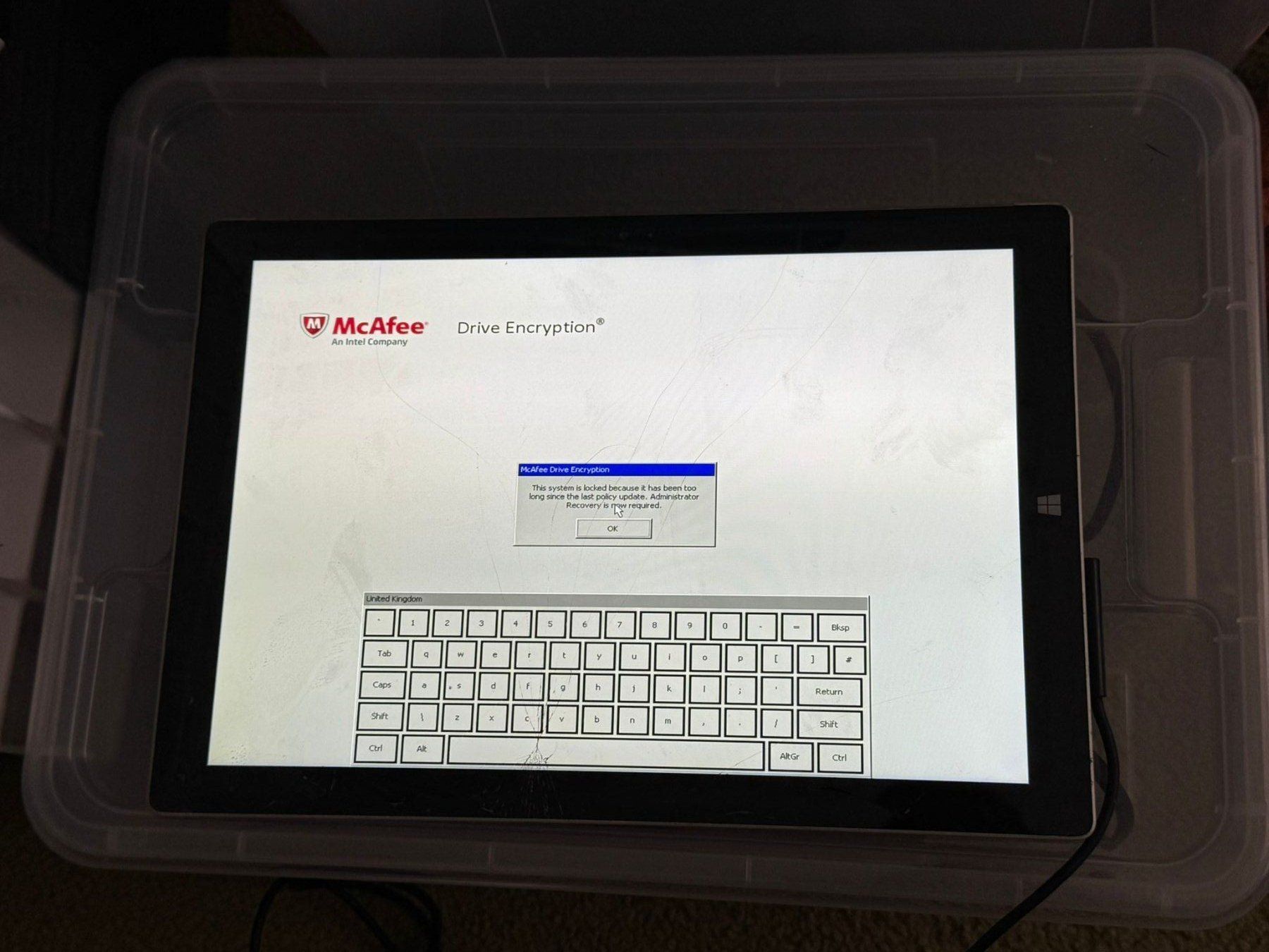Microsoft Portables: Surface pro 3 - 256gb!! Ab 10CHF!! – D'occasion à Olten par HoYa01