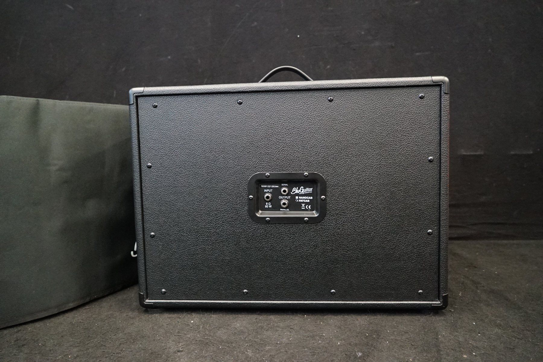 Amplificatori: BluGuitar Fat Cab 1x12'' Gitarrenbox – Usato da Ortschwaben venduto da Musictrade 6