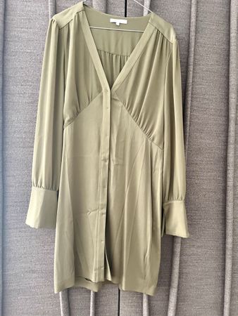 Patrizia Pepe Kleid in Oliv, Grösse 38/M
