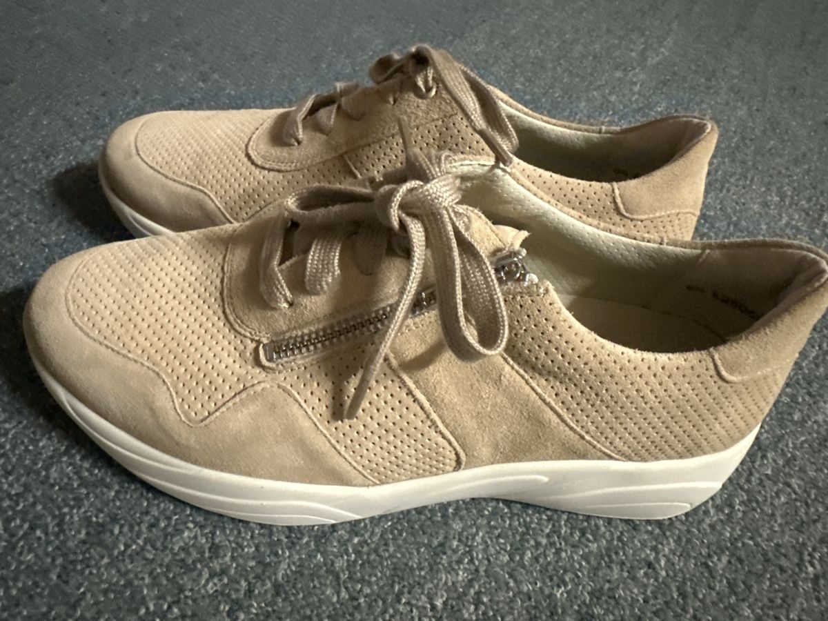 Damenschuhe: Solidus Sneaker Kea beige Gr 6.5 – Neu und originalverpackt aus Baltschieder von YmroBe 1