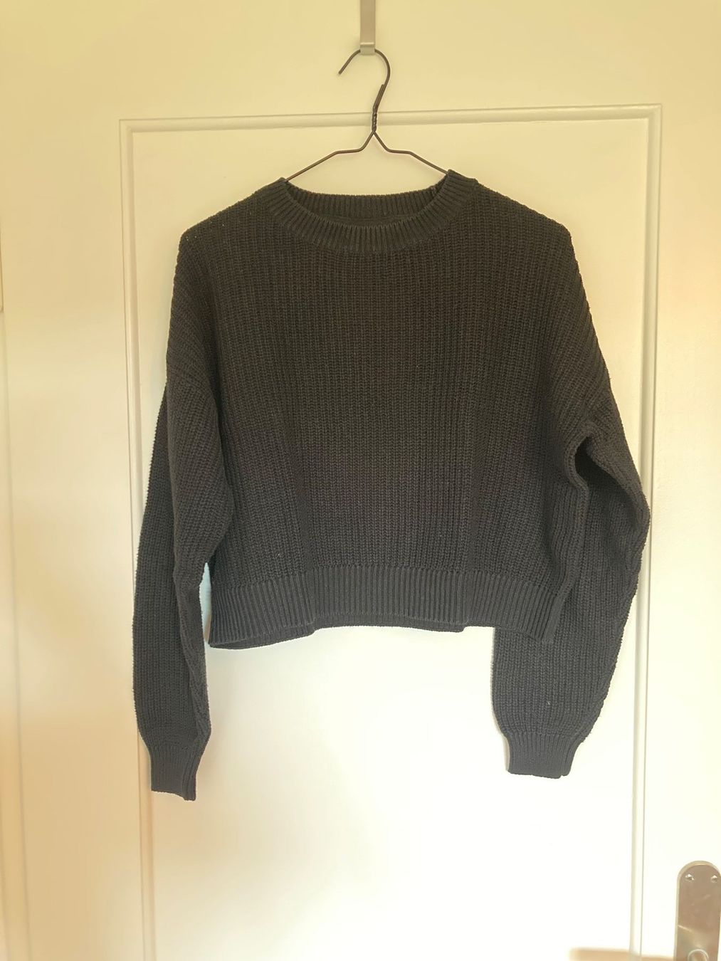 Pulls & Sweat-shirts: Schwarzer Strick-Pullover – D'occasion à Zürich par vesieber