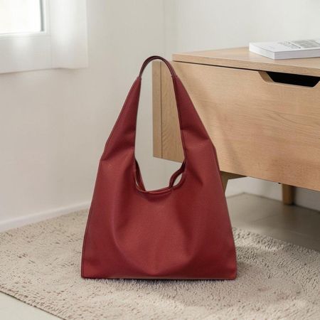 Neue bordeauxrote Hobo Tasche – unbenutzt