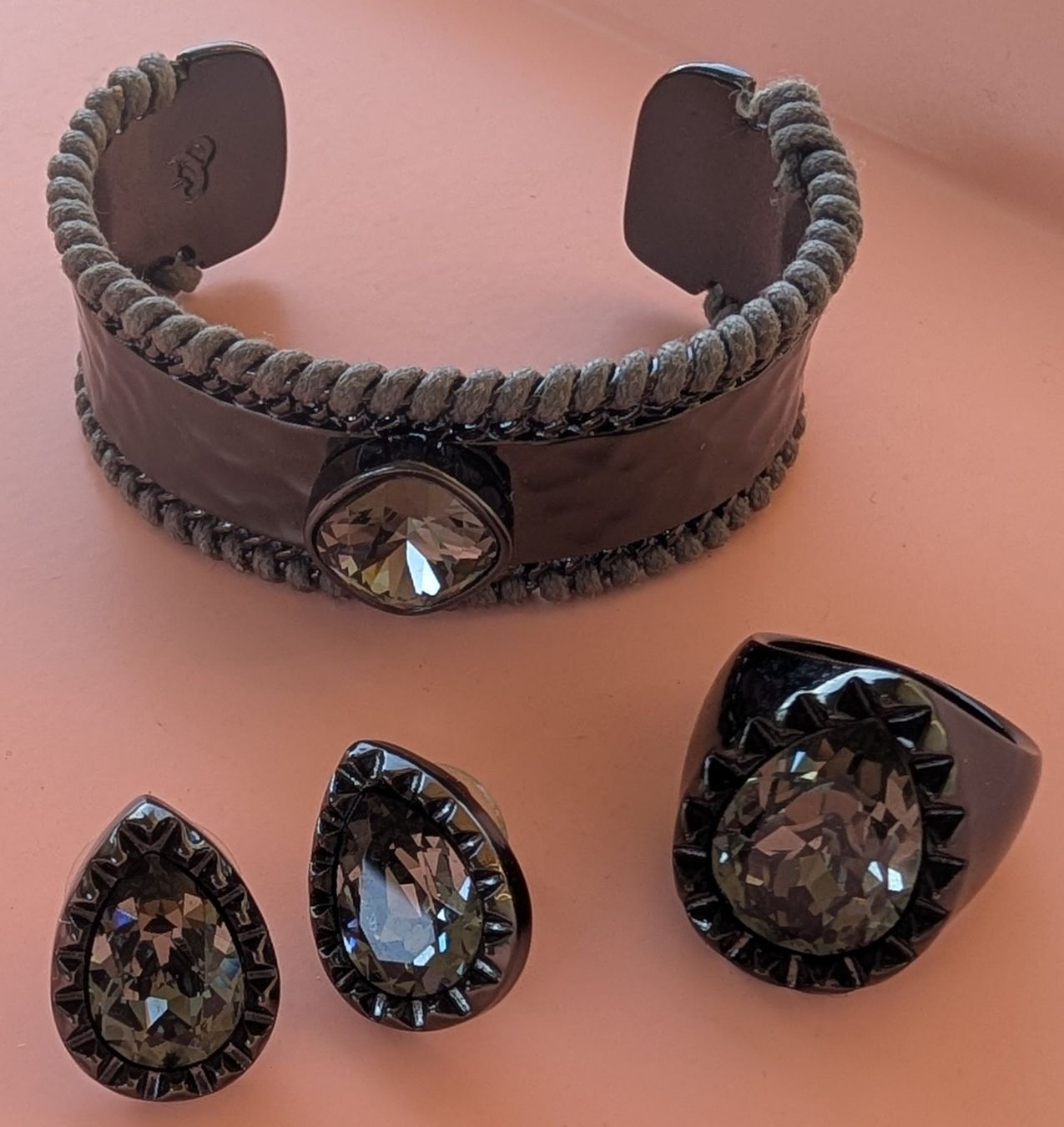 Swarovski Altri gioielli: Swarovski/Lola &Grace Statement Set – Usato da Herrliberg venduto da Boeli2