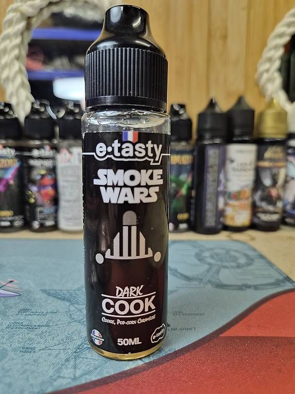 Autres tabacs: Smoke wars dark cook – D'occasion à Villeneuve VD par Max1844