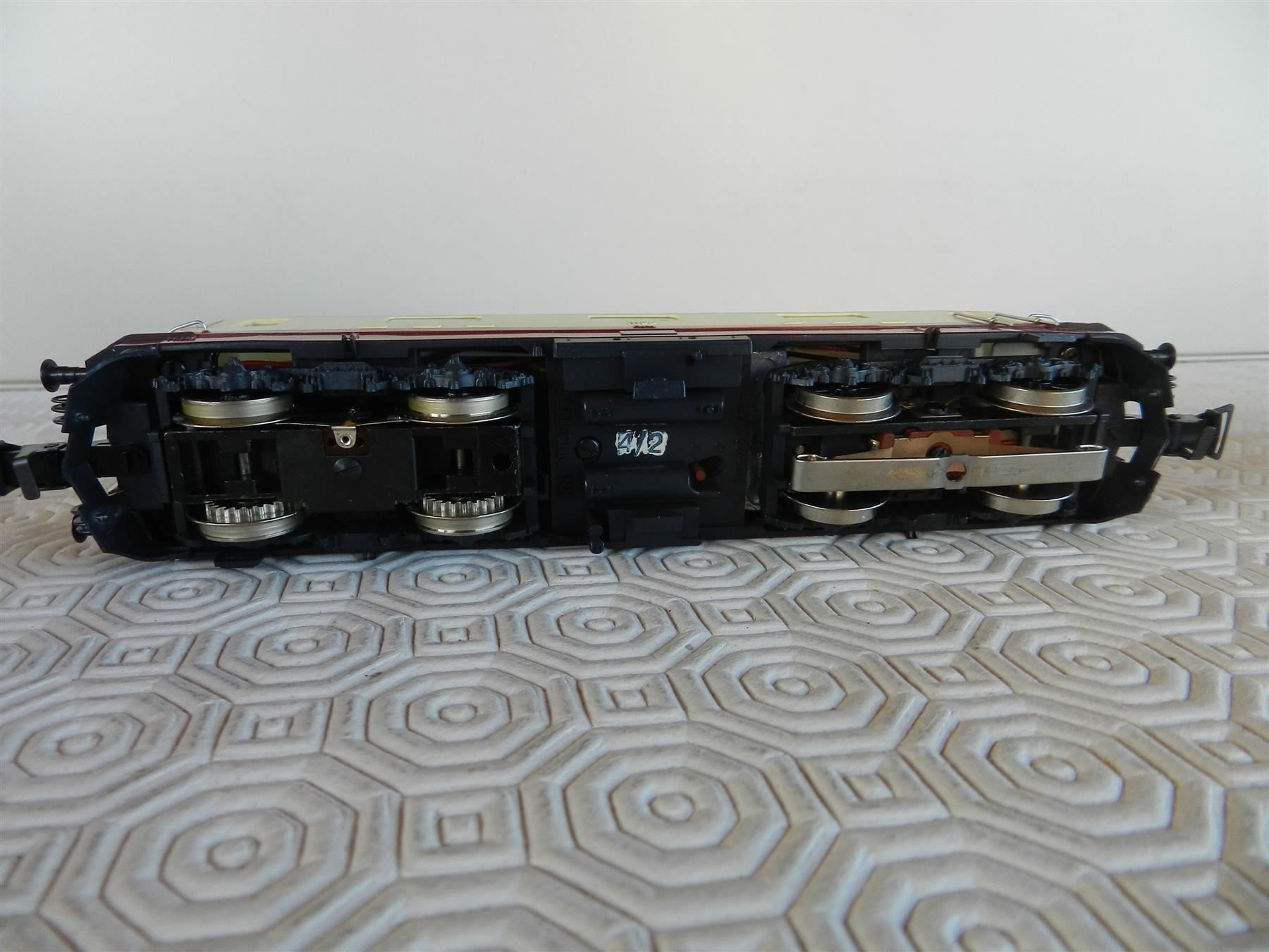 Fleischmann Modellini di ferrovie: FLEISCHMANN H0 AC E-Lok Re 4/4 TEE SBB – Nuovo (secondo la descrizione) da Arzier-Le Muids venduto da elocin83 6