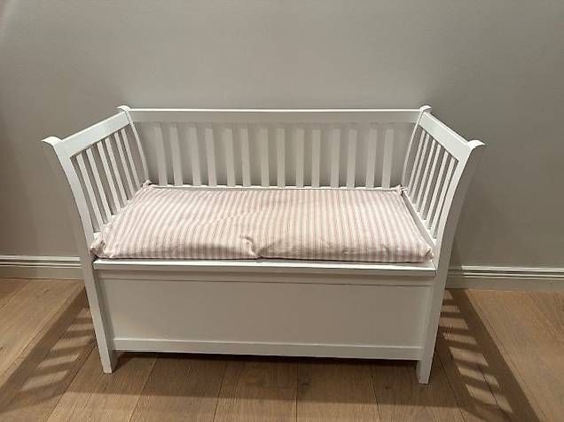 Oliver Furniture Bänke: Oliver furniture Kinder-Truhe/Sitzbank – Gebraucht aus Buonas von sim_25k9