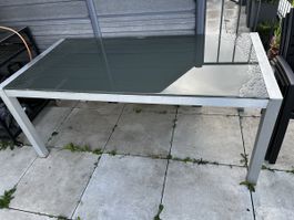Garden table