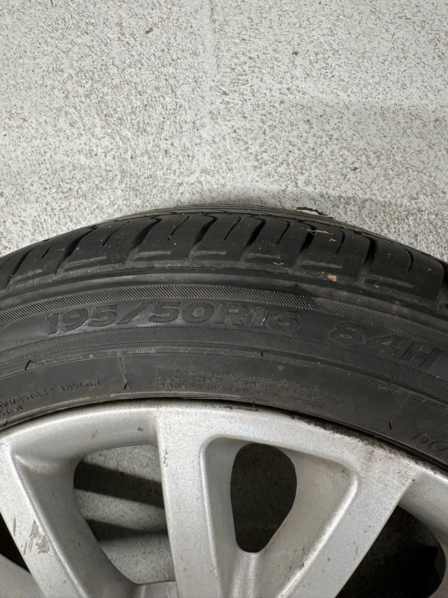 Pneumatici & Ruote complete: Reifen 16 Zoll Renault Clio – Usato da Schaffhausen venduto da MRSebastian 2
