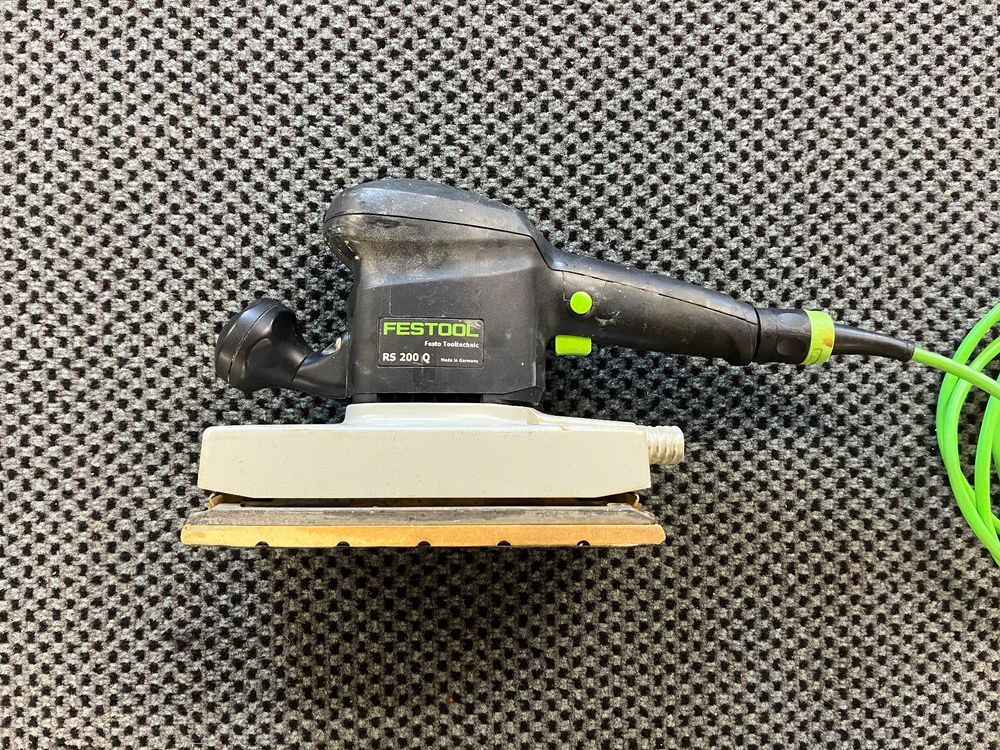 Test, avis et prix : Ponceuse vibrante filaire Festool RS 300 | Zone Outillage