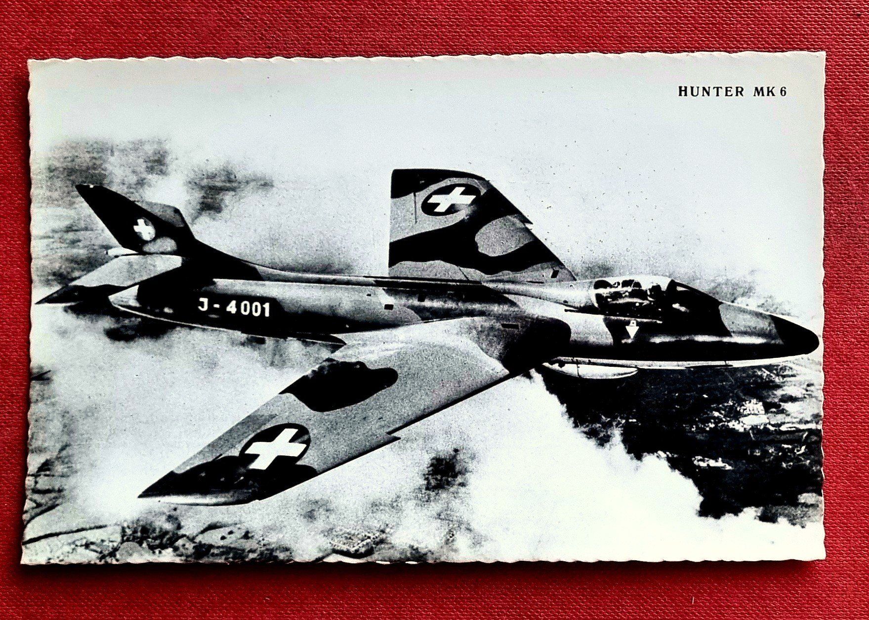 Cartes postales: Flugwaffe Schweizer Armee - HUNTER MK 6 - J-4001 – D'occasion à Rothrist par RROENK