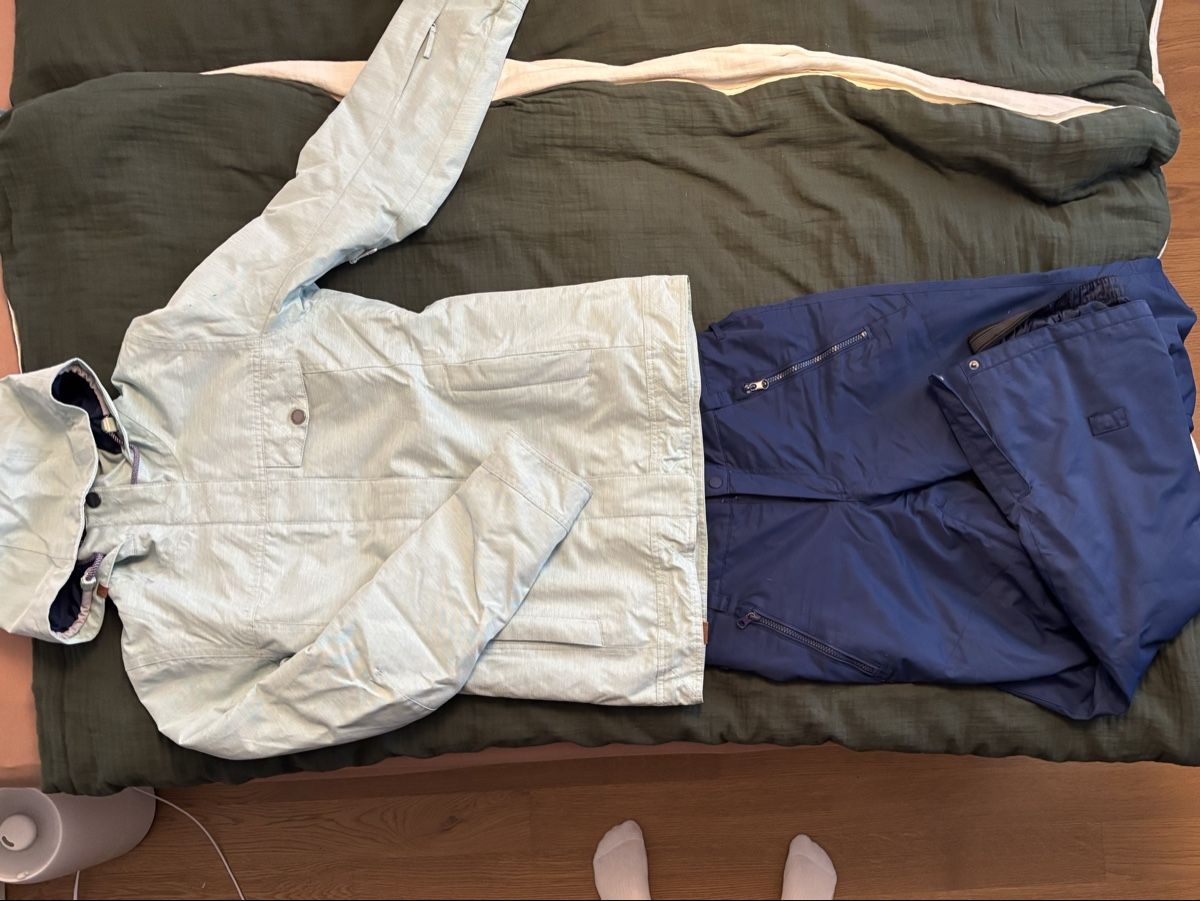 Roxy Lotti di vestiti: Ski-Kleider von Roxy – Usato da Thun venduto da far_w2wg