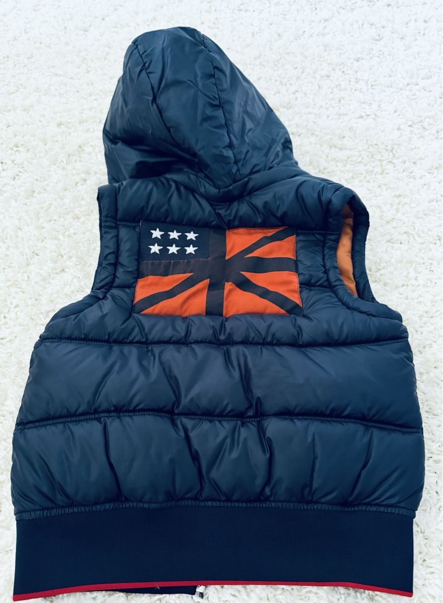 IKKS Altro abbigliamento per bambino: Junge Weste IKKS grosse 128 warm und praktisch – Usato da Leibstadt venduto da Ukrainelvivvorever 3