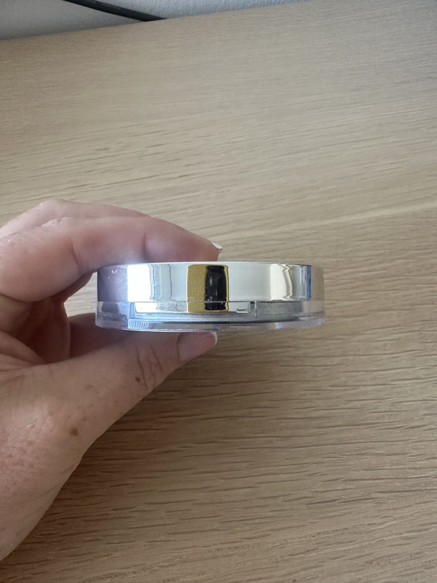 Make-up: Chillab Lavender Matte Powder Compact - Perfect Finish! – Neu (gemäss Beschreibung) aus Sorengo von dis_tfq6 2