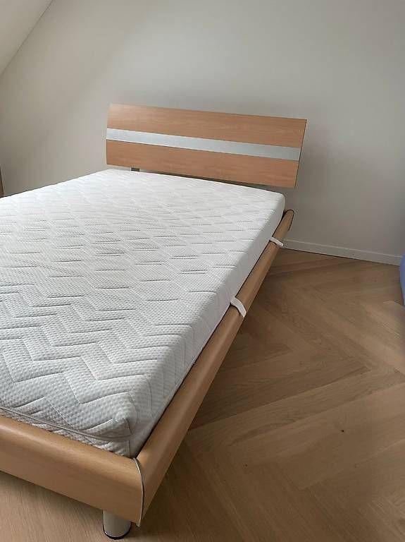 Letti: Bett 120x200 – Usato da Zürich venduto da rmst