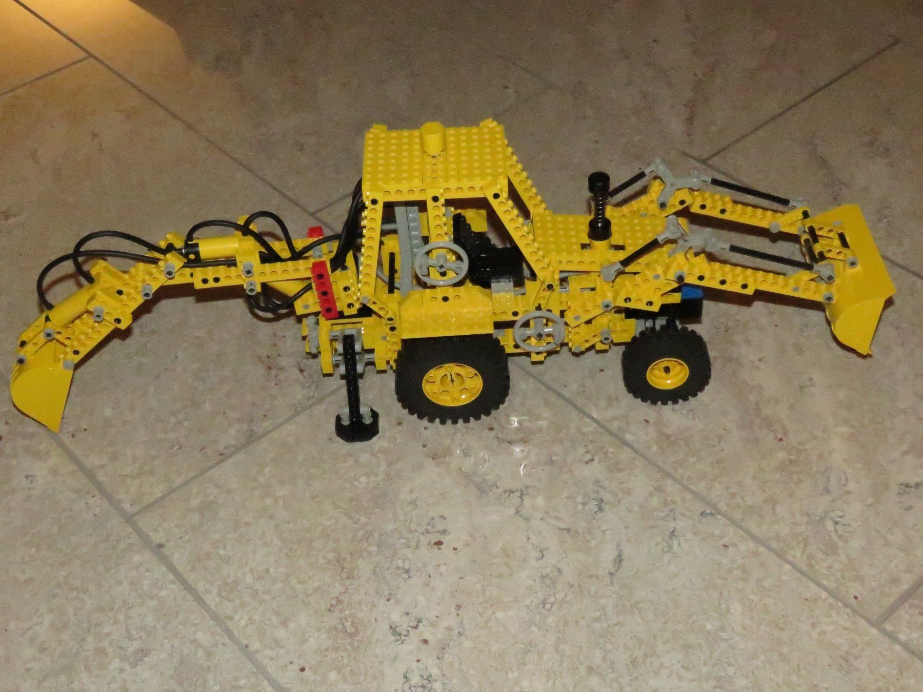 Technics Baukästen: LEGO Technic Pneumatik Bagger 8862 – Gebraucht aus Faulensee von Leniesen 2