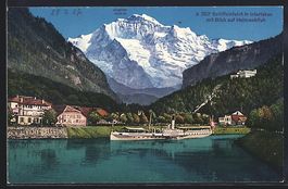 Interlaken, Schiffeinfahrt mit Blick auf