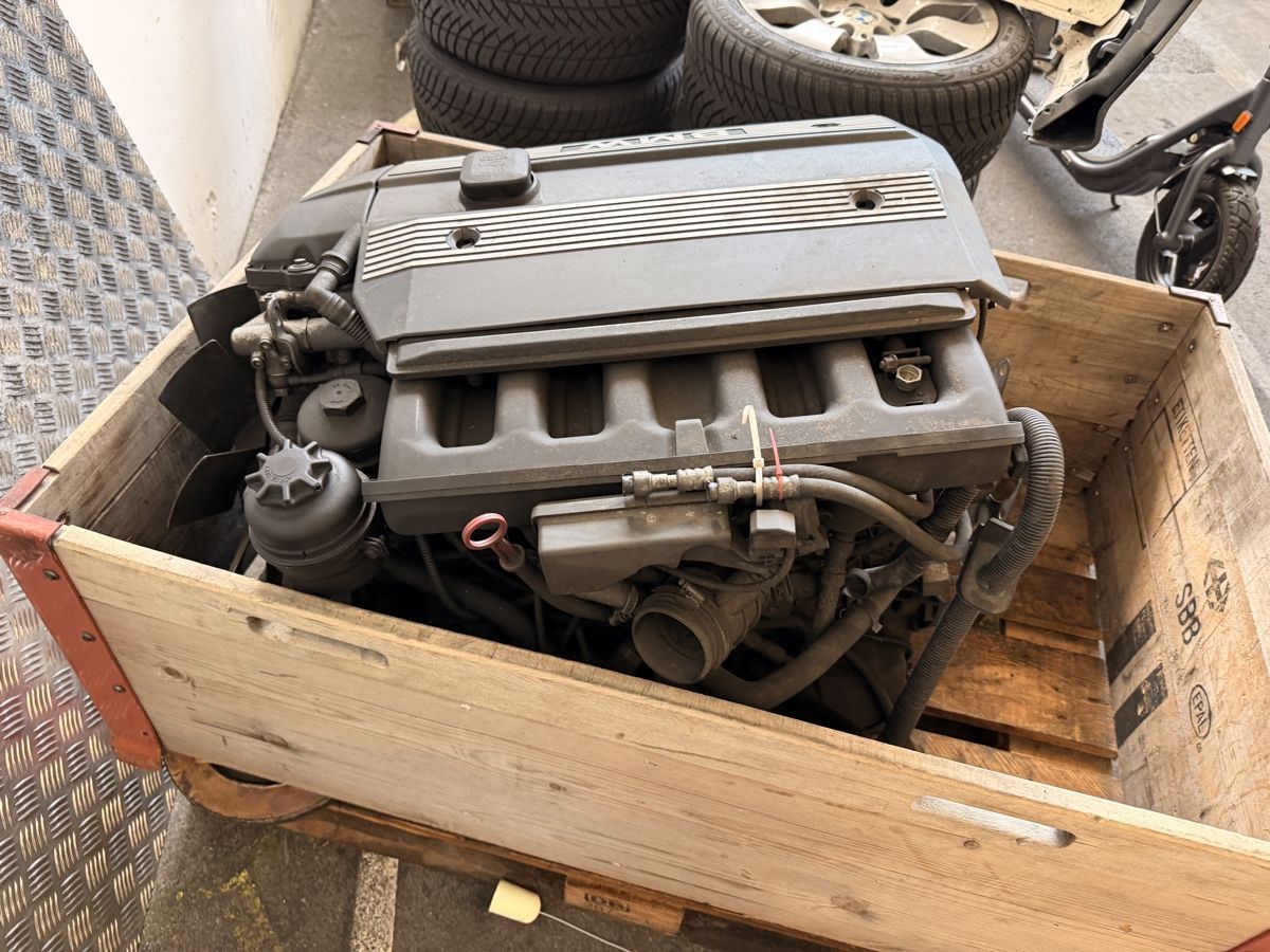 BMW Motori: BMW Motor M52B28 – Usato da Pfungen venduto da FPRACING 1