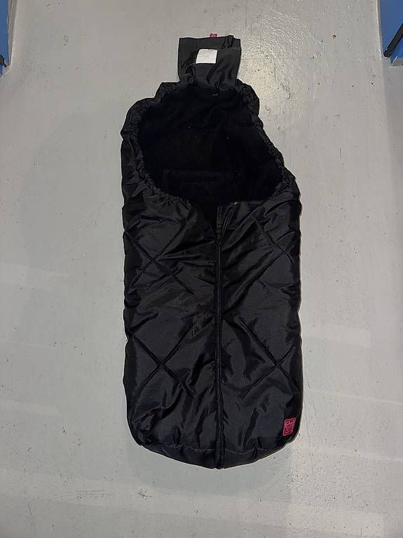 Sacs de couchage: Fusssack Naturfell Kaiser bis 12 Monate  – D'occasion à Berg TG par LilBobaa