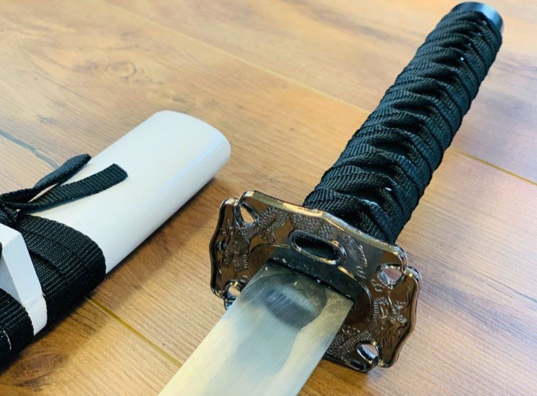 Arte internazionale: Samurai Katana Schwerter – Nuovo (secondo la descrizione) da Appenzell Eggerst. venduto da joenja 5