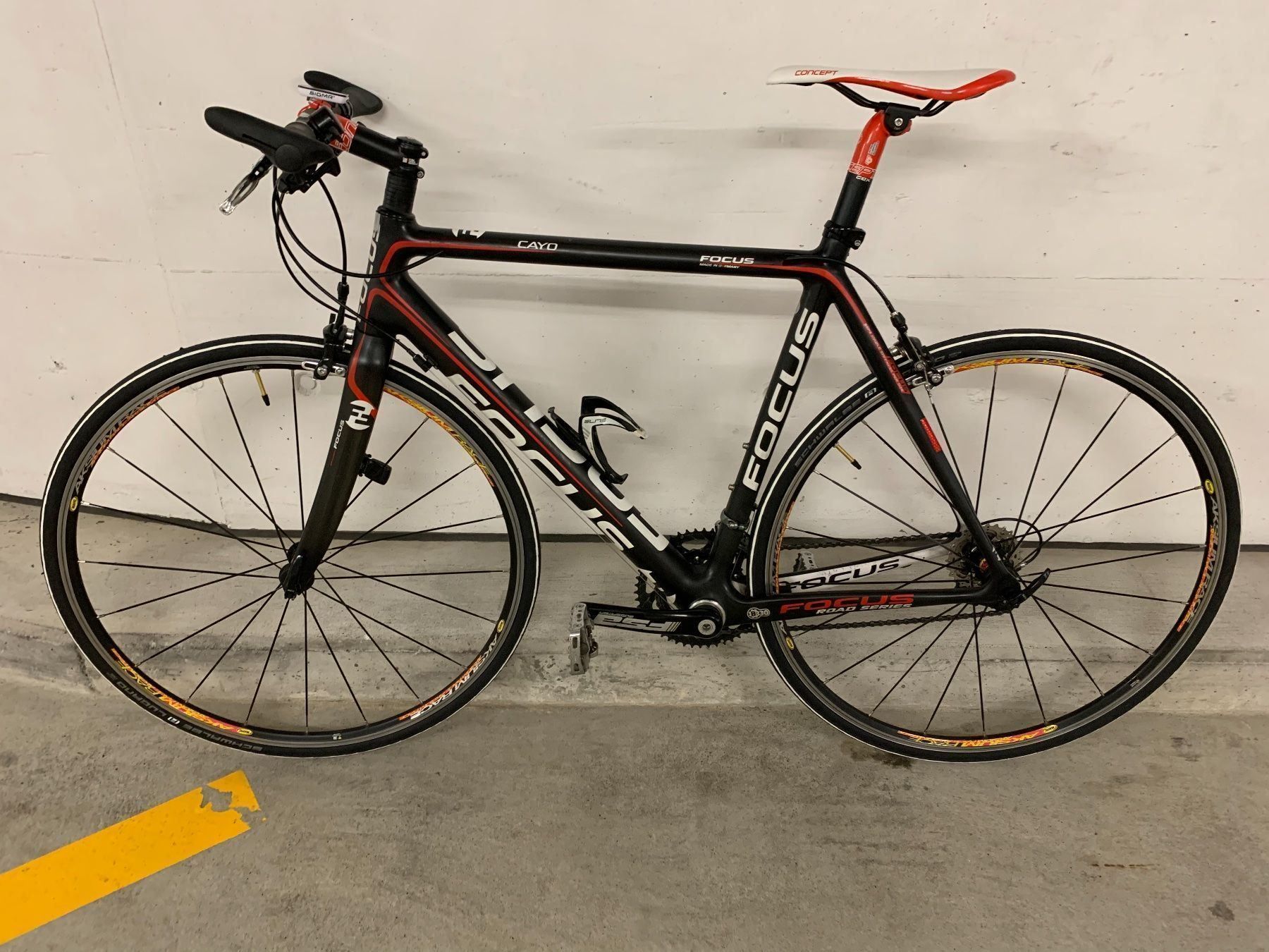 Biciclette: Carbon Rennrad Focus – Usato da Zürich venduto da divertimento4 1