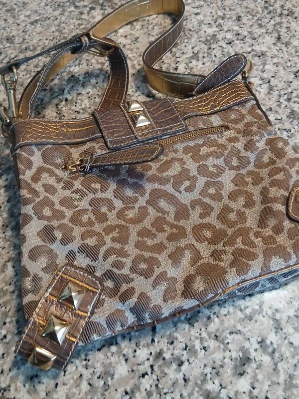 Guess Sacs femmes: Guess Y2K Leo Tasche – Neuf (Voir description) à St. Gallen par mic_6zq2 5