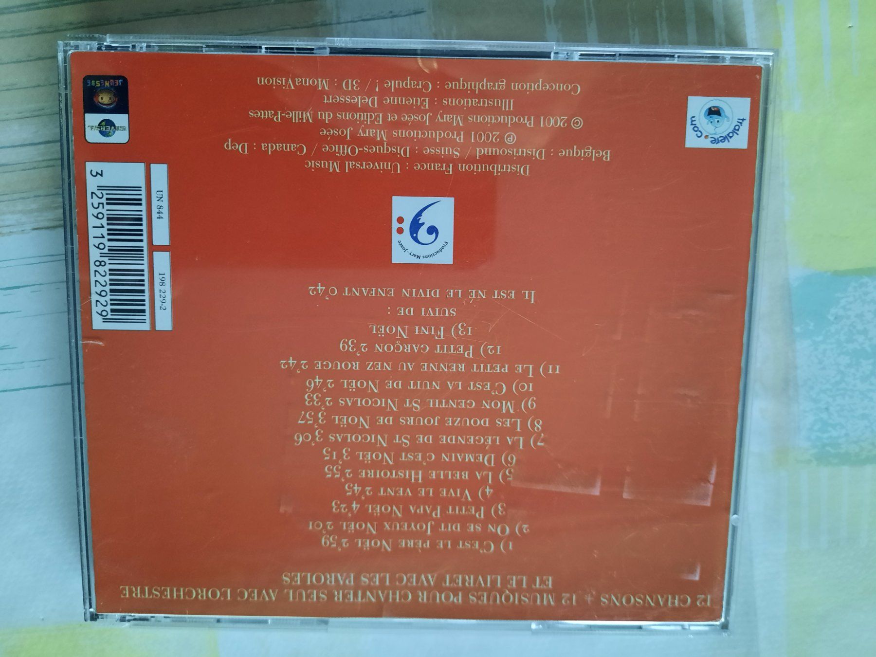 CD: Cd Henri Dès - C'est le Père Noël – Usato da Pully venduto da bro_n52j 1