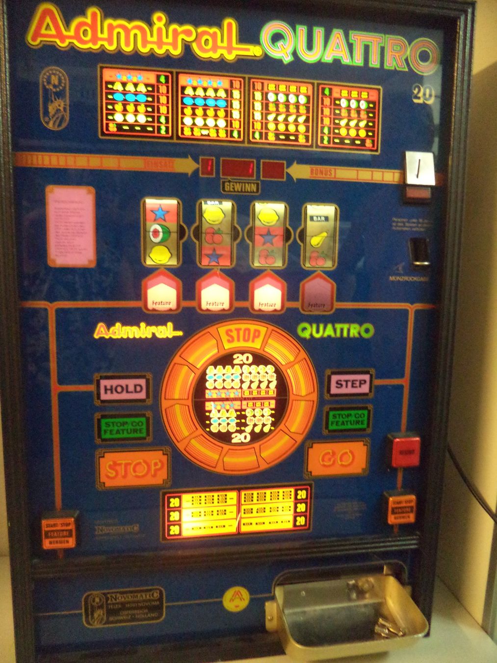 Slot Machine: blauer Admiral QUATTRO 20 – Usato da Adlikon b. Regensdorf venduto da Max3