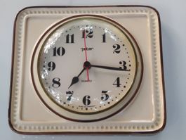 Vintage Wand Uhr Quarzuhr Peter 20x23cm.(1970)