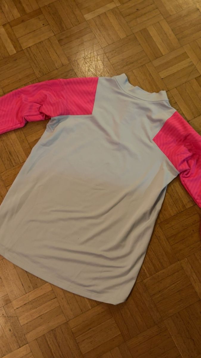 Jordan Giacche: Trainingsjacke PSG Weiss-Pink  – Nuovo (secondo la descrizione) da Wallisellen venduto da ac.wa 1