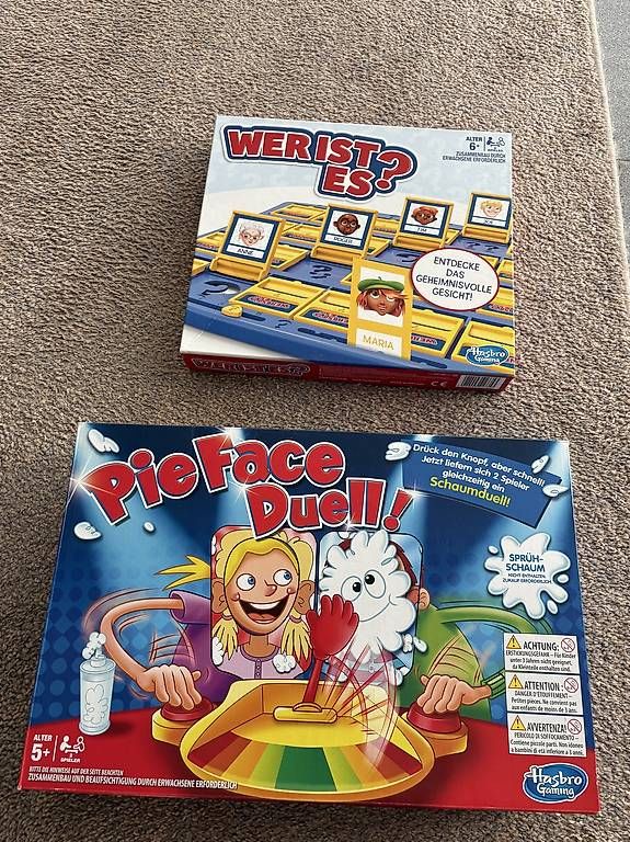 Hasbro Giochi: 2 Hasbro Kinderspiele  Wer ist es? & Pie Face Duell – Usato da Dottikon venduto da michelle.s_