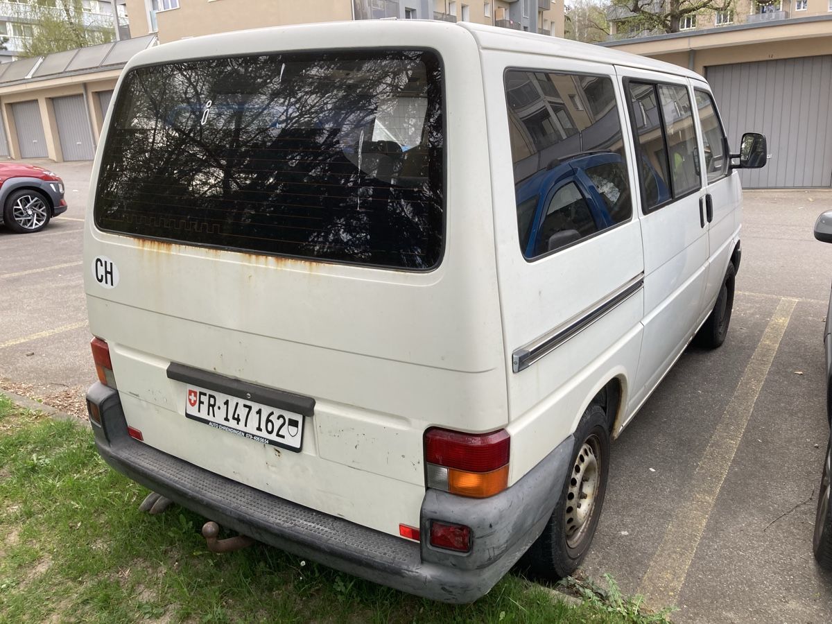 VW Automobili: VW T4 2,5 TDI , MFK, expertisé Juni 2024 – Usato da FRIBOURG venduto da Boris004 1