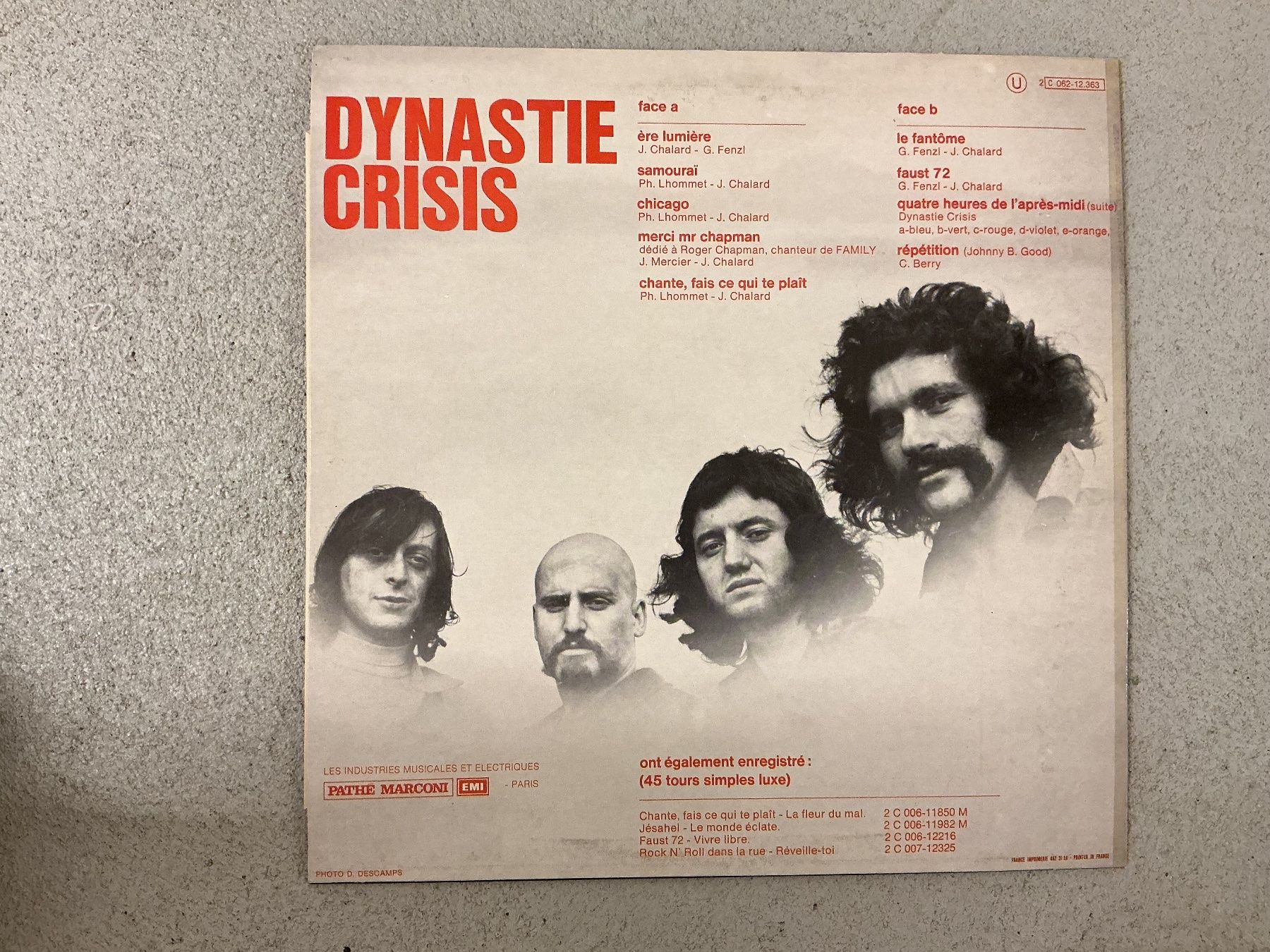 Schallplatten: Dynastie Crisis LP – Gebraucht aus Winterthur von Tumko-Vinyl 1