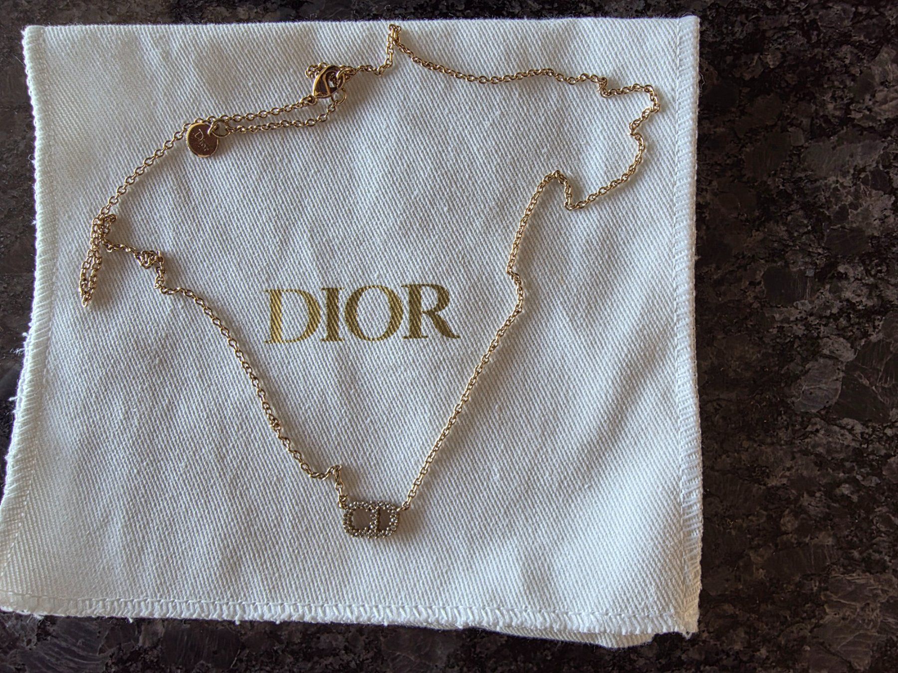 Dior Catenine: Dior Halskette – Usato da Zürich venduto da jpforever