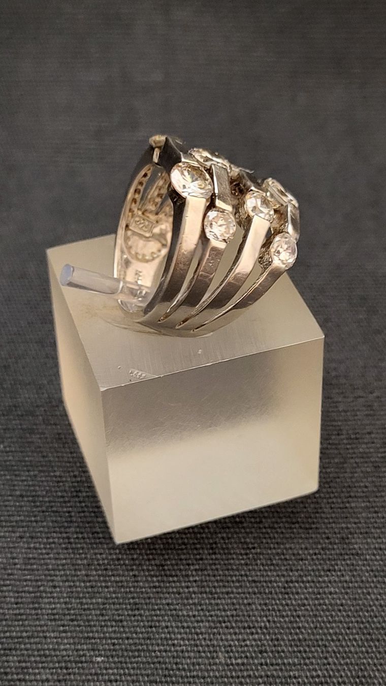 Anelli: Silberring 925 mit geschliffenen Steinchen – Usato da Basel venduto da spinne02 6
