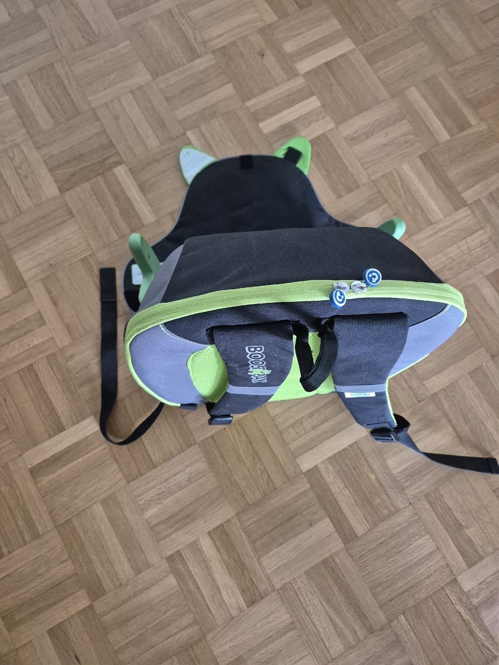 Trunki Sièges auto: trunki, Boostabag . Kids seat car and backpack.  – Neuf (Voir description) à Zürich par pav_dhl9 3