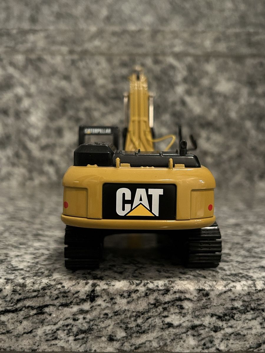 Caterpillar Kit di modellismo & Modellini statici: Cat 336 D , 1:50 , Norscot – Usato da Horw venduto da Tigercat635 1