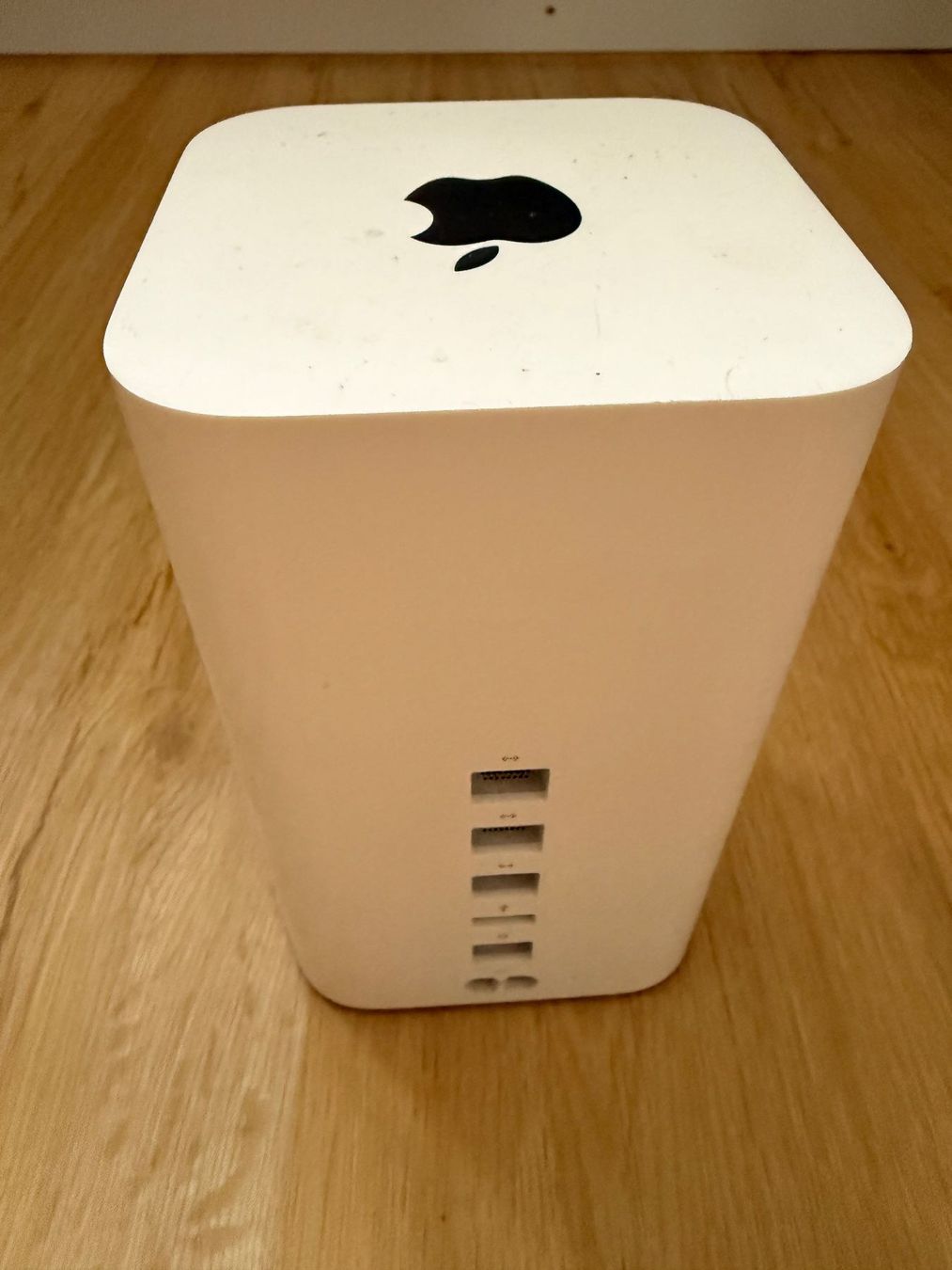 Wlan: Apple AirPort Extreme – Gebraucht aus frutigen von matthibo