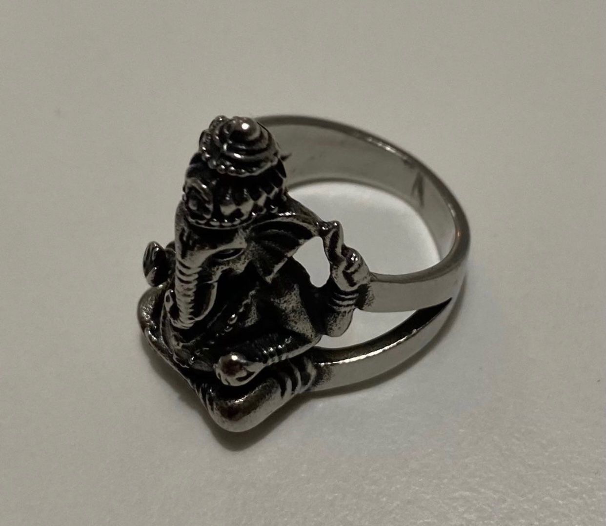 Anelli: Bague – Usato da Genève venduto da AS27