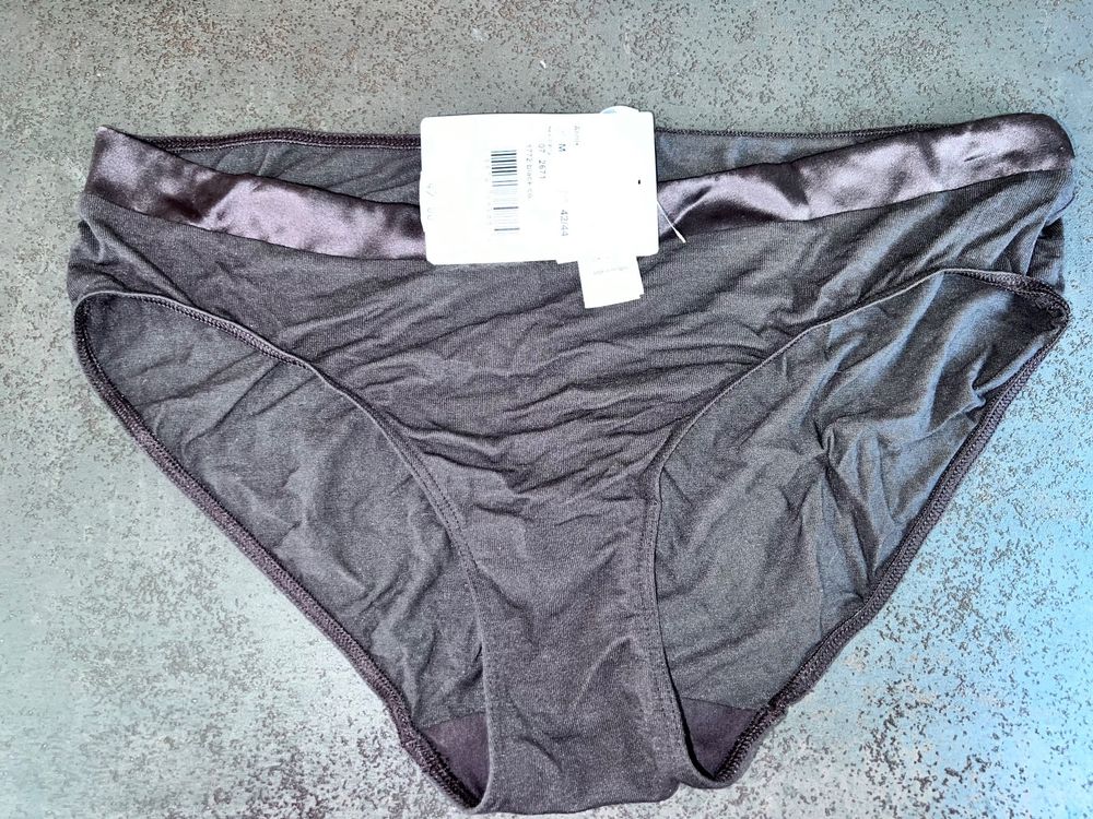 Slip Hanro Temptation - Taille S Ou M (FR40-46), Couleur Nature, Neuf Avec étiquettes