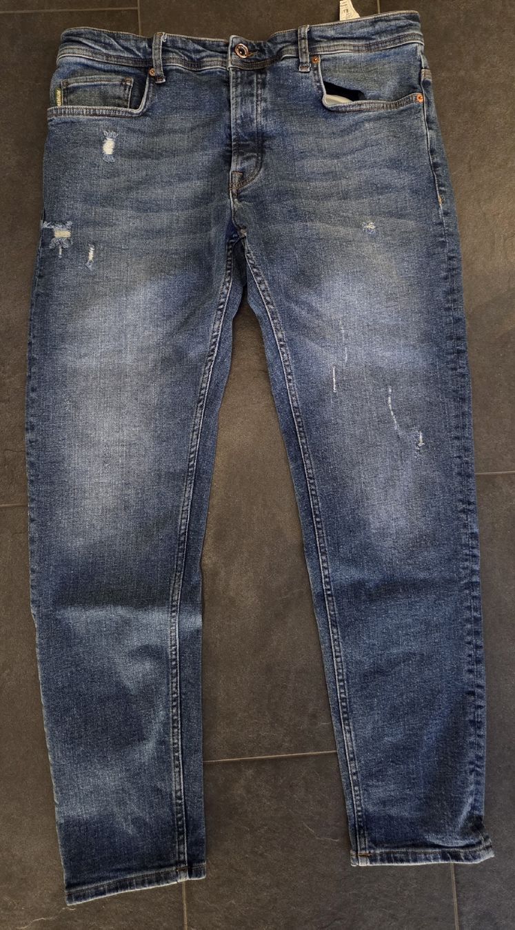 Jeans: Herren Jeans Grösse 36 – Usato da Konolfingen venduto da Siggi_wulle