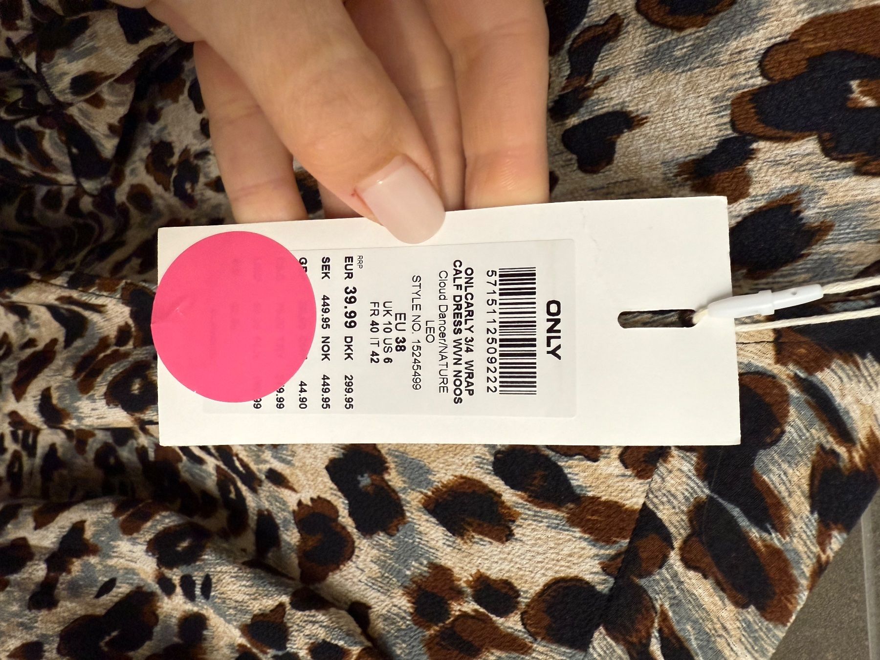 Only Vestiti: Only wrap Kleid neu M – Nuovo e nell'imballaggio originale da Steinhausen venduto da Alise 3