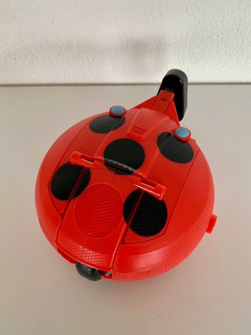 Giocattoli: Miraculous Ladybug Scooter mit Puppe – Nuovo (secondo la descrizione) da Küsnacht ZH venduto da ast_26yp 4
