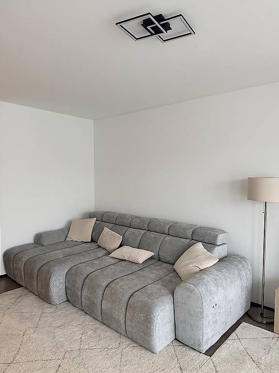 Conforama Sofas: Graue Sofa – Gebraucht aus Emmenbrücke von tob_g6vr