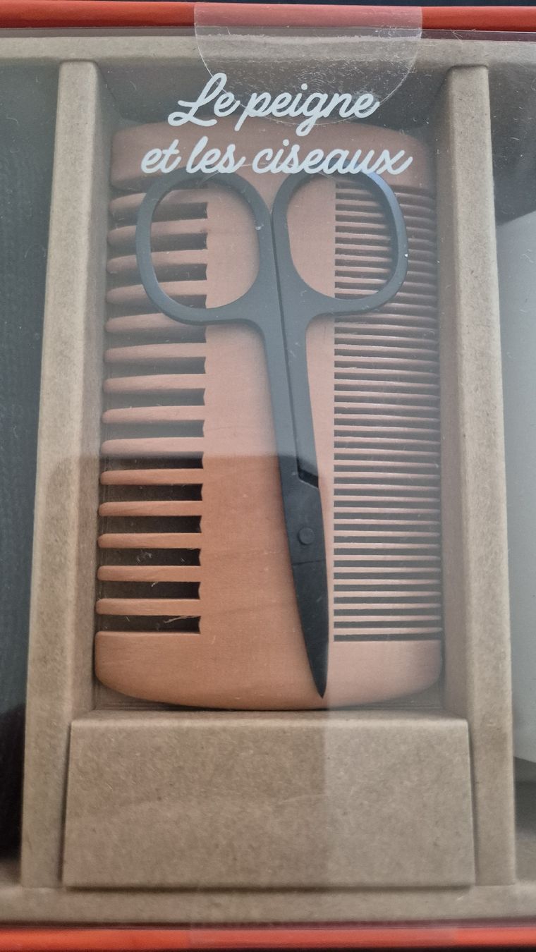 Gesichtspflege: Kit Barbier – Neu und originalverpackt aus Corcelles-Payerne von craveiro_in4k 3