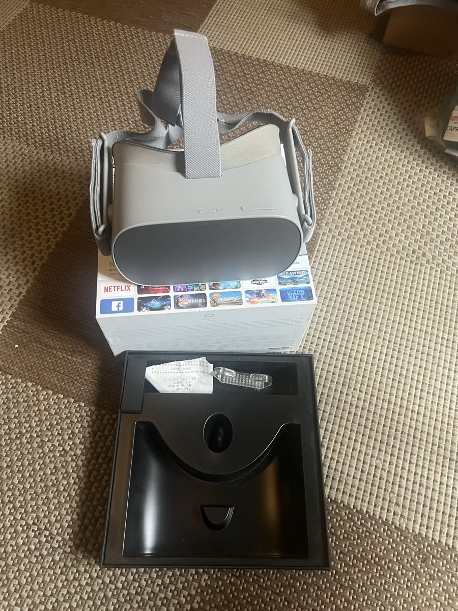 Meta Casco VR: Oculus Go Standalone VR - 64 GB - Excellent Condition! – Usato da Genève venduto da Kkk137 3