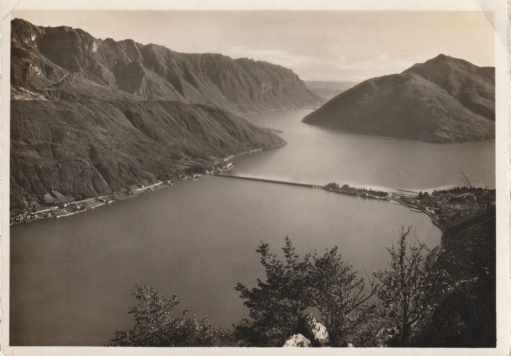 Cartoline postali: AK Melide gel. 16.11.1945 – Usato da Fribourg venduto da schnalla92